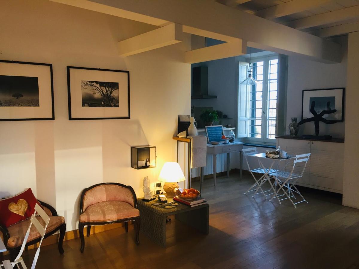 B&B L' Orangerie ปิเอตราซานตา ภายนอก รูปภาพ
